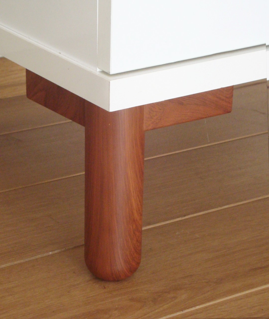 Defne Kanatlı Ø50X170 MM