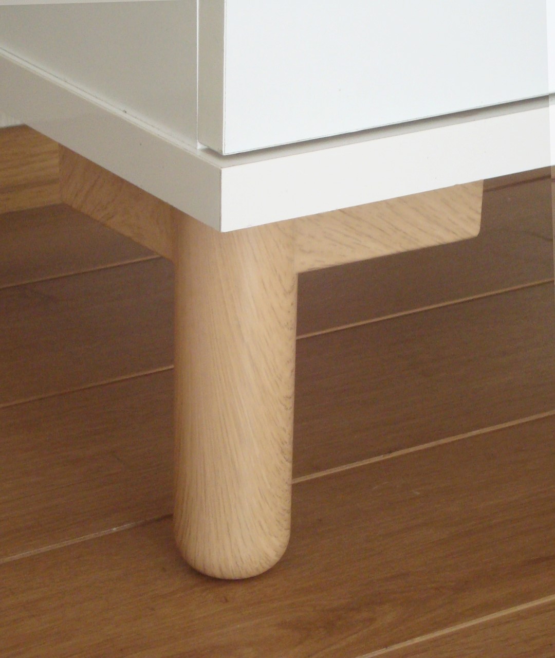 Defne Kanatlı Ø50X170 MM